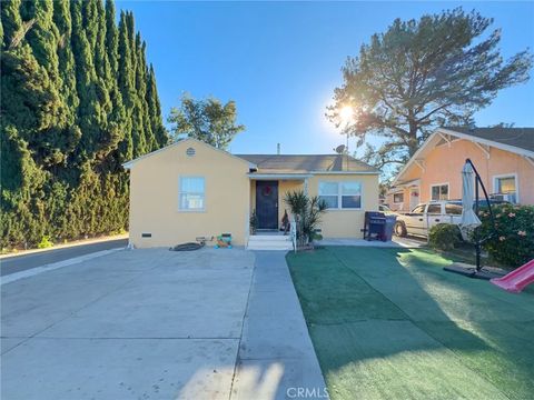 Photo of 3556 Euclid St, Lynwood, CA 90262 (MLS # RS25266641)