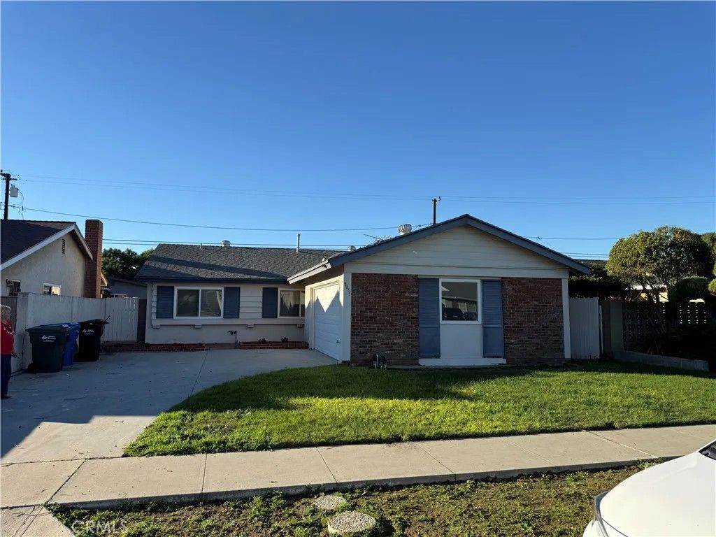 Photo of 9035 Chaney Avenue, Downey, CA 90240 (MLS # IV25278144)