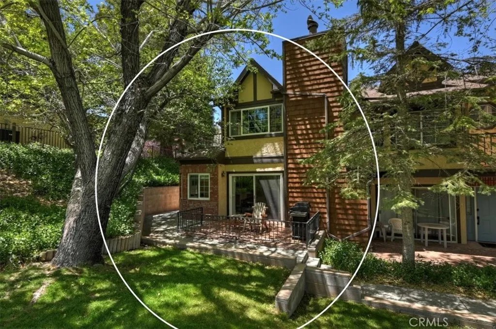 1377 Club View Drive 7