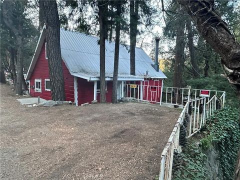 Photo of 23412 Knapps Cutoff, Crestline, CA 92325 (MLS # IG26023084)