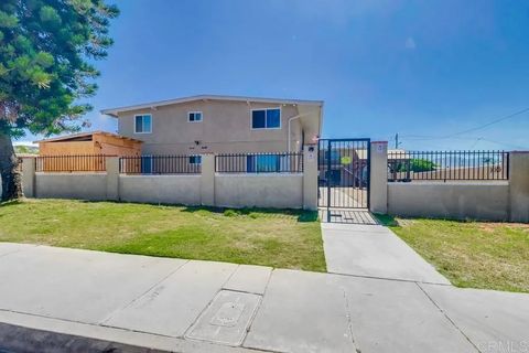 757 Grand Avenue Spring Valley CA 91977