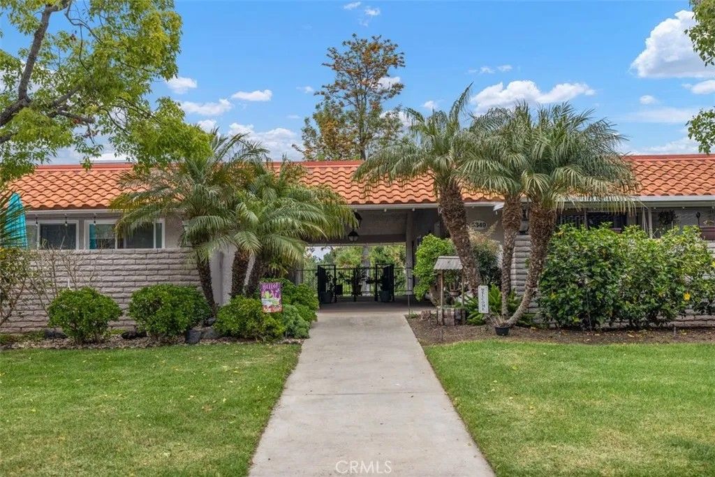 Photo of 5349 Algarrobo #N, Laguna Woods, CA 92637 (MLS # OC25261031)