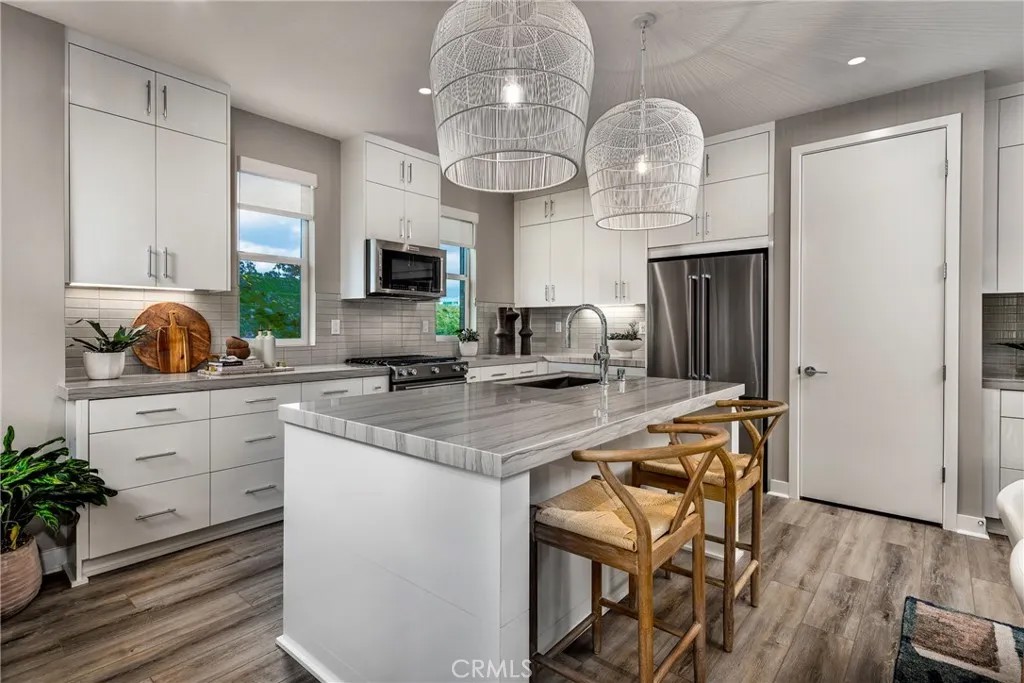 2749 Everly Drive