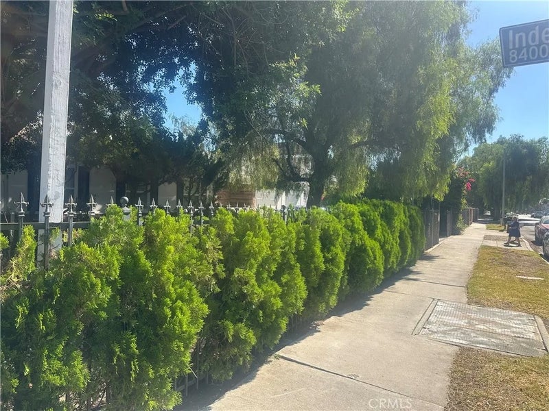 20957 Community