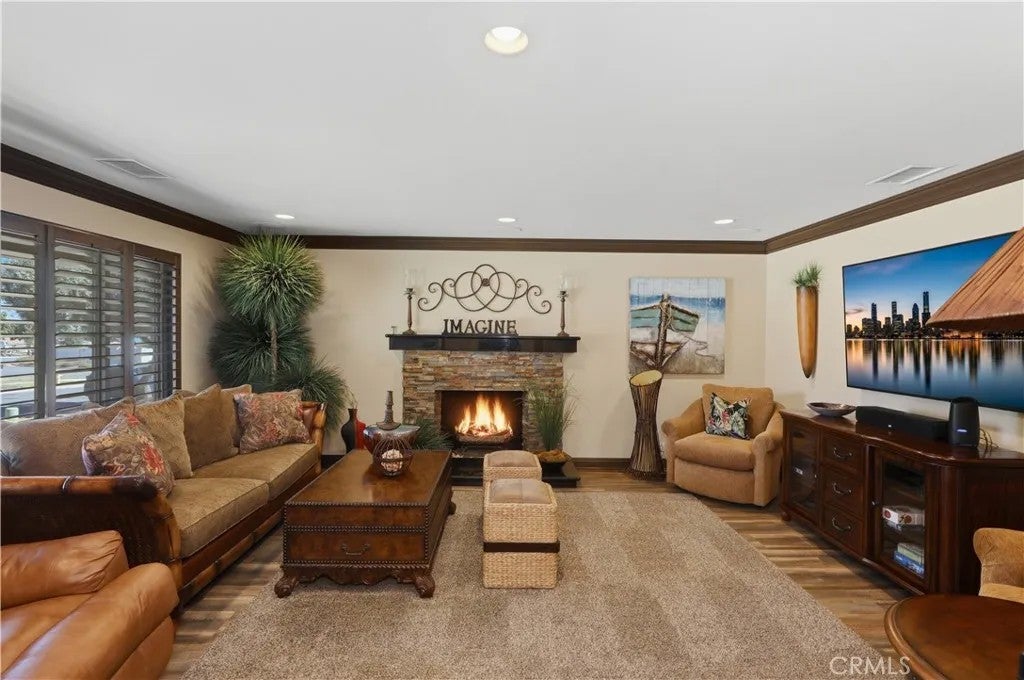 548 Greengate