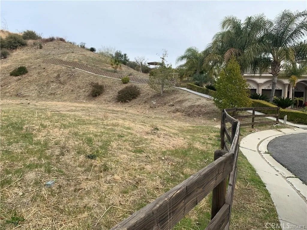27198 Sand Canyon