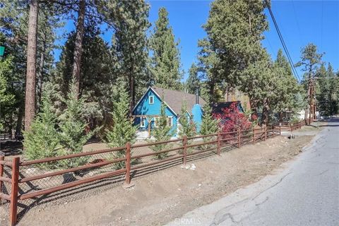 Tiny photo for 592 Douglas Street, Big Bear Lake, CA 92315 (MLS # IG25246865)