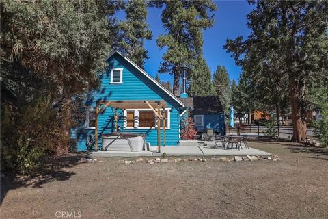 Tiny photo for 592 Douglas Street, Big Bear Lake, CA 92315 (MLS # IG25246865)