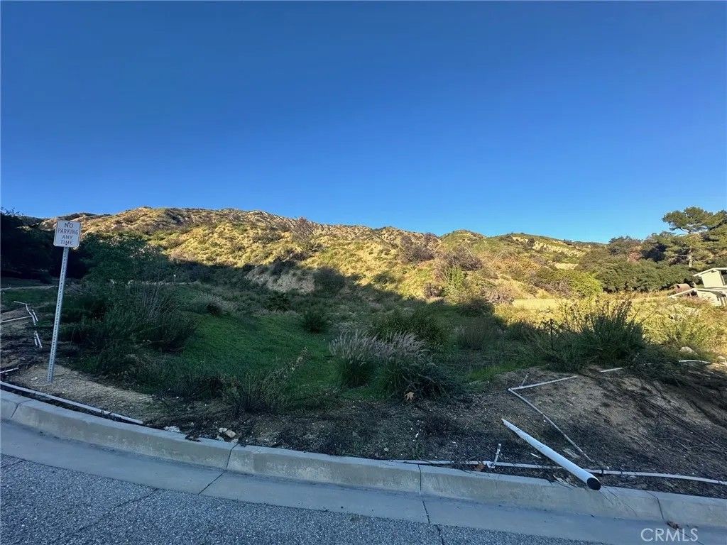 Photo of 3 Nathaniel Terrace, Sierra Madre, CA 91204 (MLS # AR26006245)