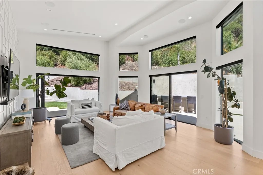 17137 Escalon Drive