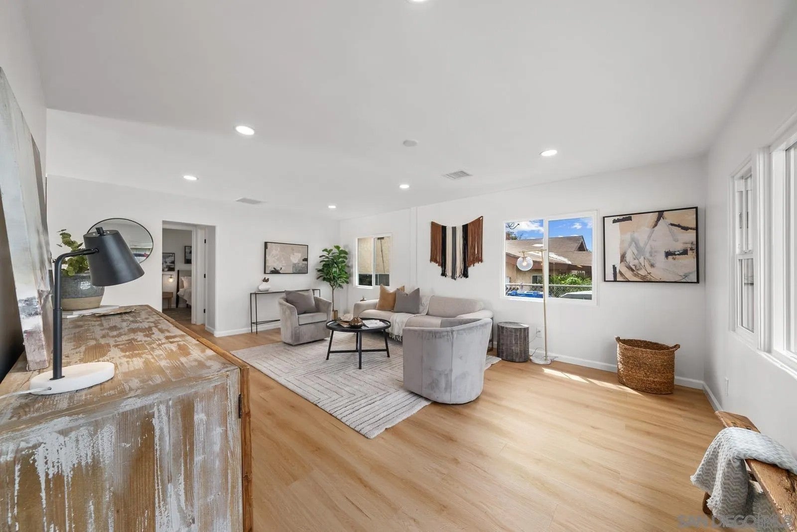 523 8th St.