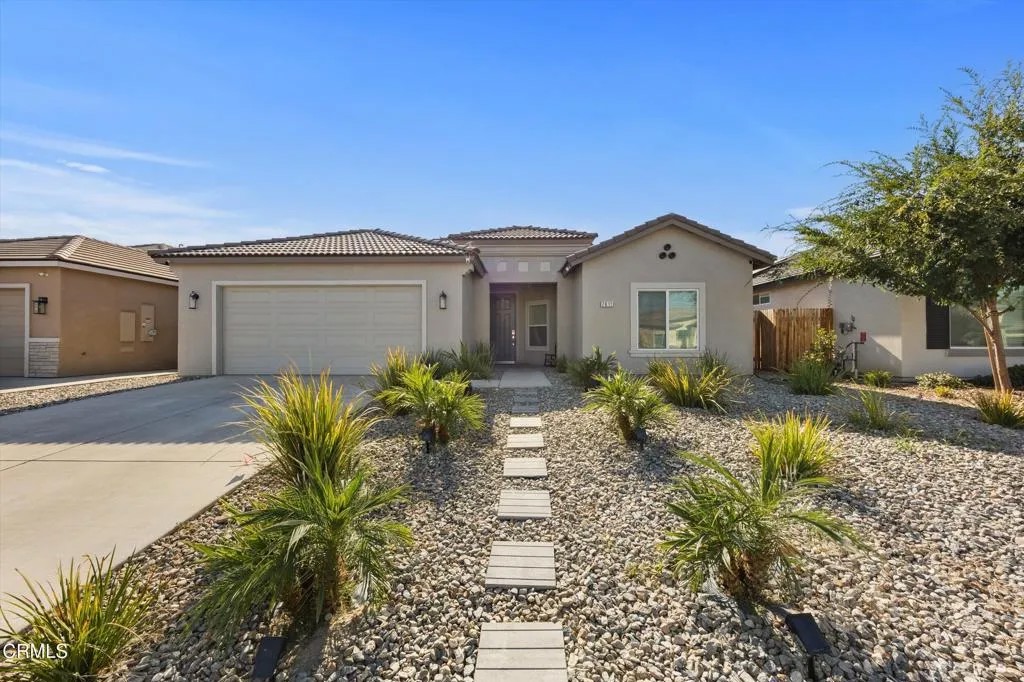 7811 Cuyama River Street
