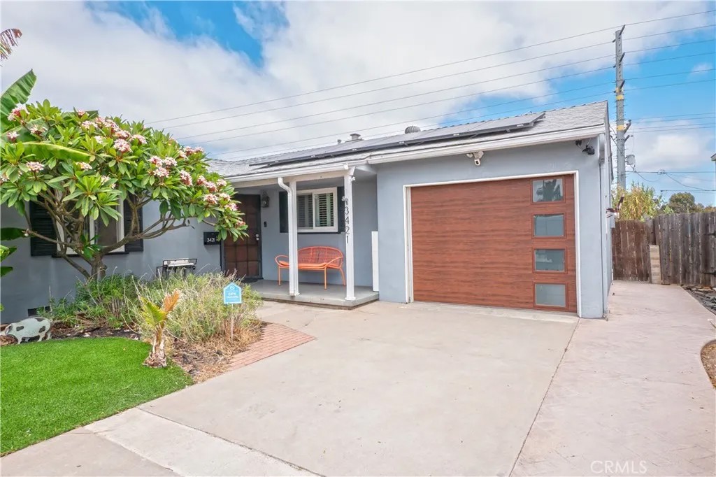 3421 Vancouver Avenue