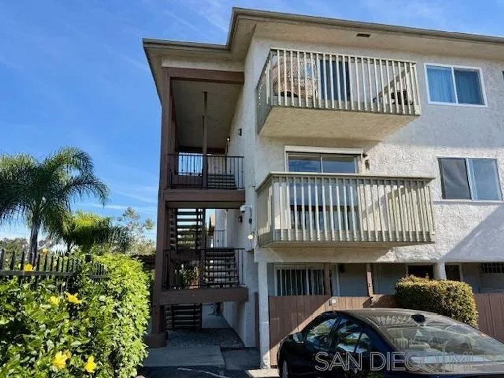 Photo of 3029 Broadway #9, San Diego, CA 92102 (MLS # 2600902)