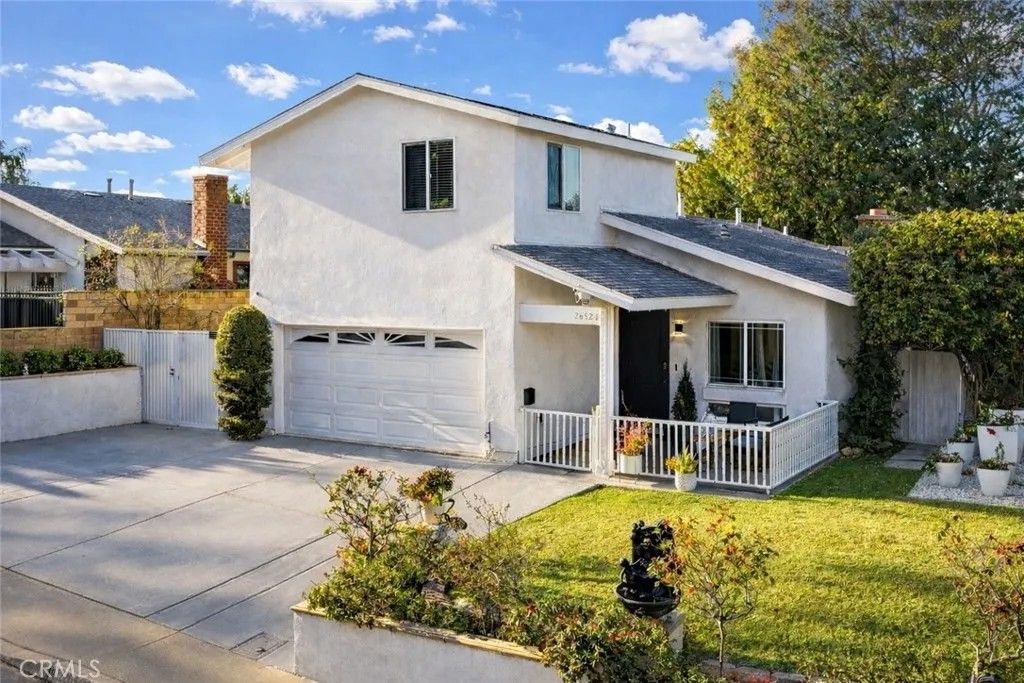Photo of 26521 Via Gorrion, Mission Viejo, CA 92691 (MLS # OC26086744)