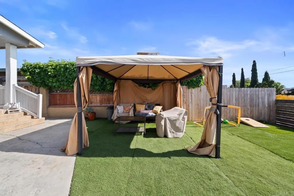 531 Felicita Avenue