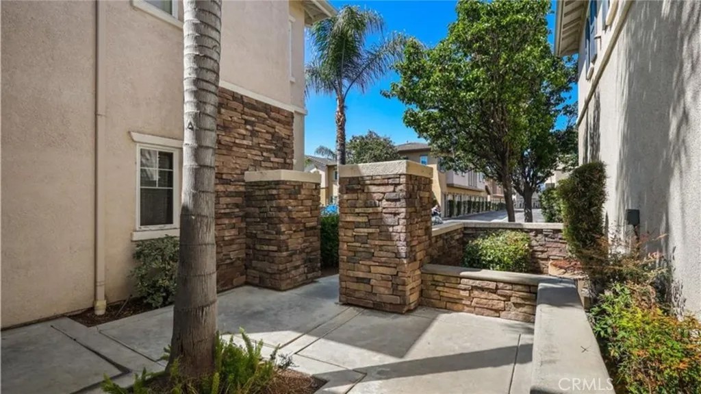 26426 Arboretum 806
