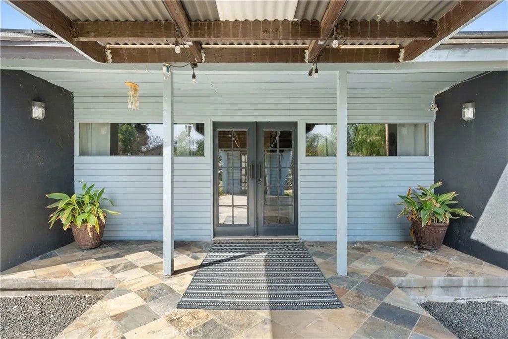 Photo of 13662 4th St, Yucaipa, CA 92399 (MLS # IV26063958)