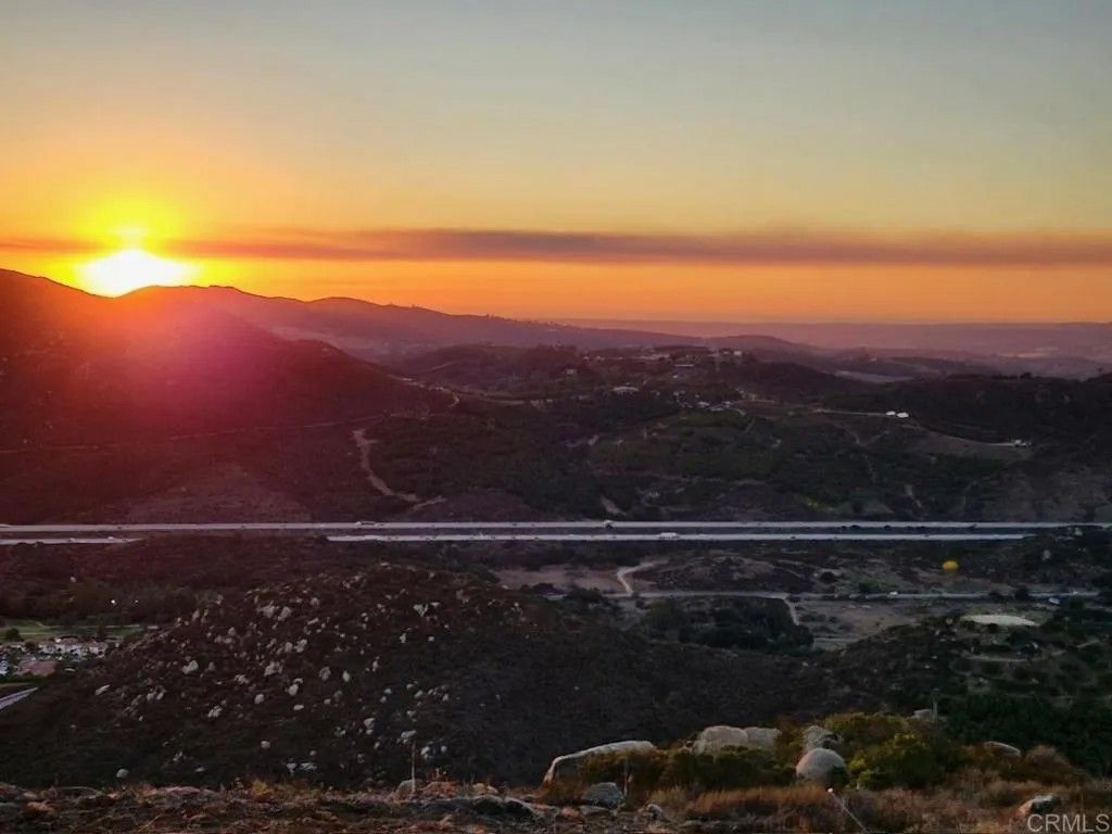 Photo of Welk Highland, Escondido, CA 92026 (MLS # NDP2601737)