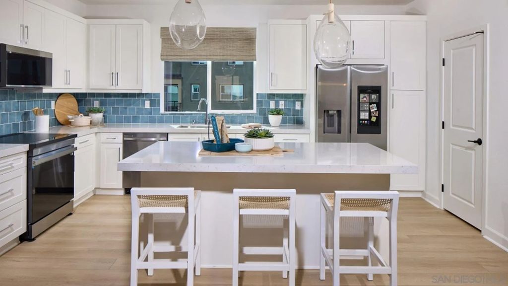 Photo of 14005 Lilah Lane, San Diego, CA 92128 (MLS # 260008586)