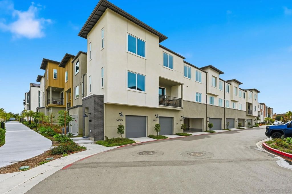 Photo of 14005 Lilah Lane, San Diego, CA 92128 (MLS # 260008586)