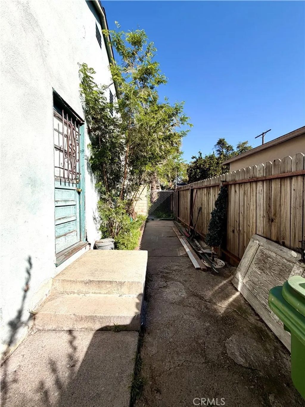 Photo of 14125 Lanark Street, Panorama City, CA 91402 (MLS # OC26068749)