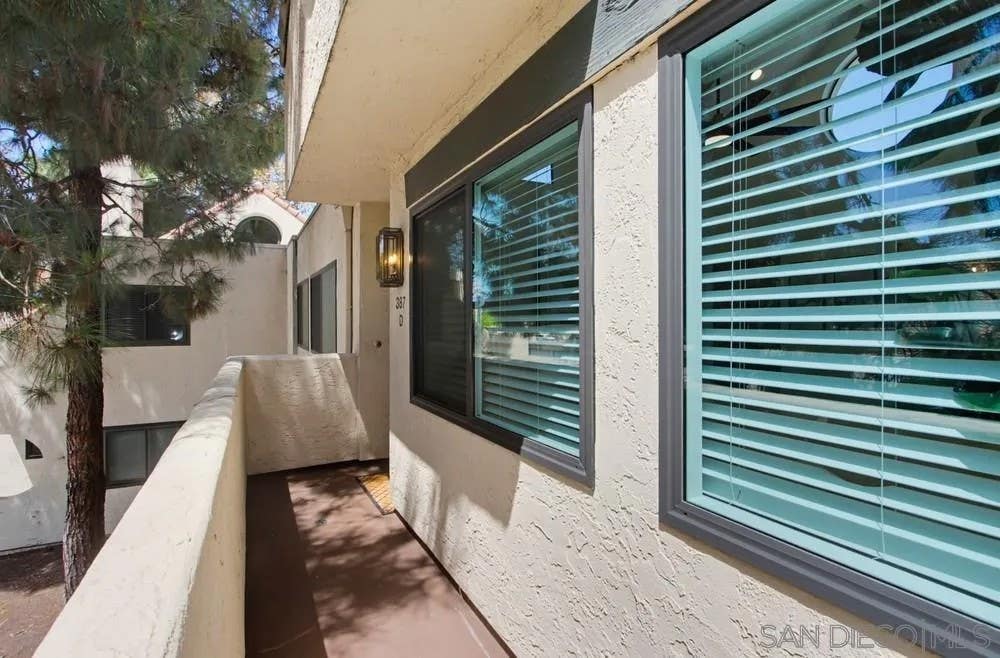 Photo of 387 N Melrose DR #D, Vista, CA 92083 (MLS # 260020853)