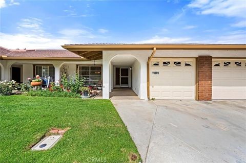 19309 Flowers Court Newhall CA 91321
