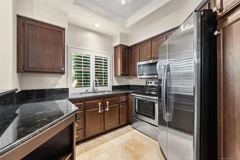 7285 Calabria Ct Unit 18, San Diego, CA 92122 - #: 250037930