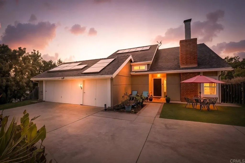 734 Brass Lantern Road