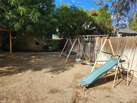 Tiny photo for 1008 E Avenue J7, Lancaster, CA 93535 (MLS # SR25231398)
