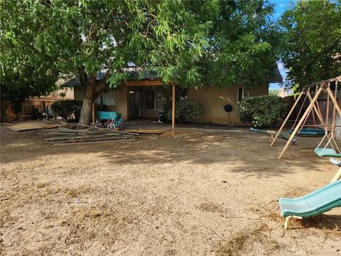 Tiny photo for 1008 E Avenue J7, Lancaster, CA 93535 (MLS # SR25231398)
