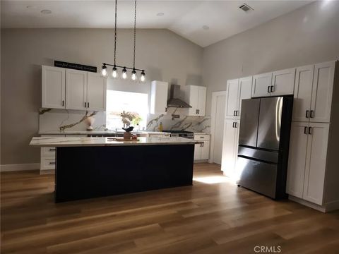 Tiny photo for 1008 E Avenue J7, Lancaster, CA 93535 (MLS # SR25231398)
