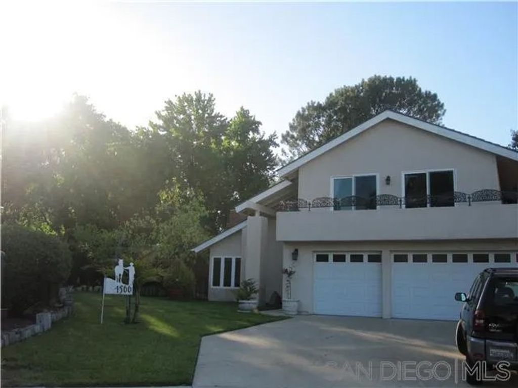 Photo of 4566 Sherlock Court, San Diego, CA 92122 (MLS # 260007169)