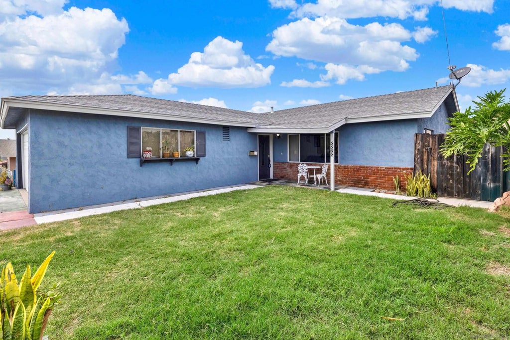Photo of 5562 Division ST, San Diego, CA 92114 (MLS # 260022271)