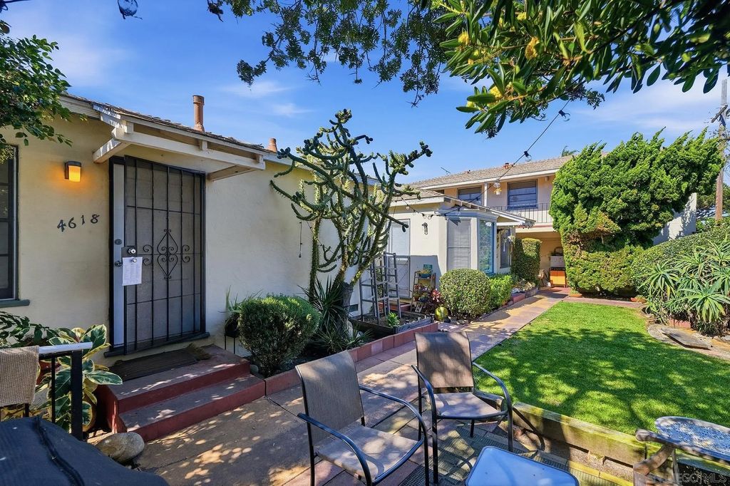 Photo of 4618-24 Voltaire St, San Diego, CA 92107 (MLS # 260006609)