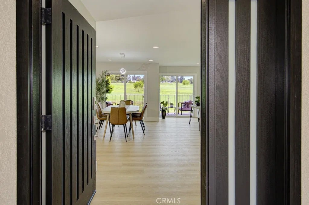 2386 Via Mariposa West West 2F