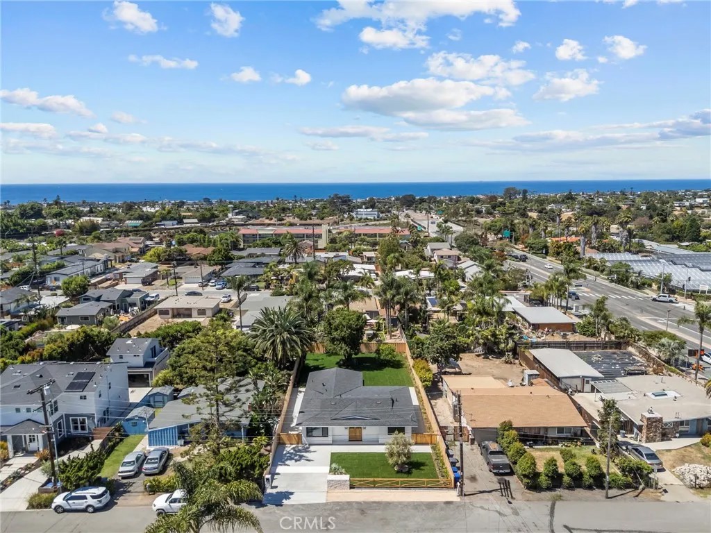 866 La Mirada Avenue
