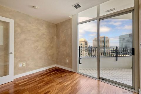 Tiny photo for 700 W Harbor Dr #1306, San Diego, CA 92101 (MLS # 250038407)