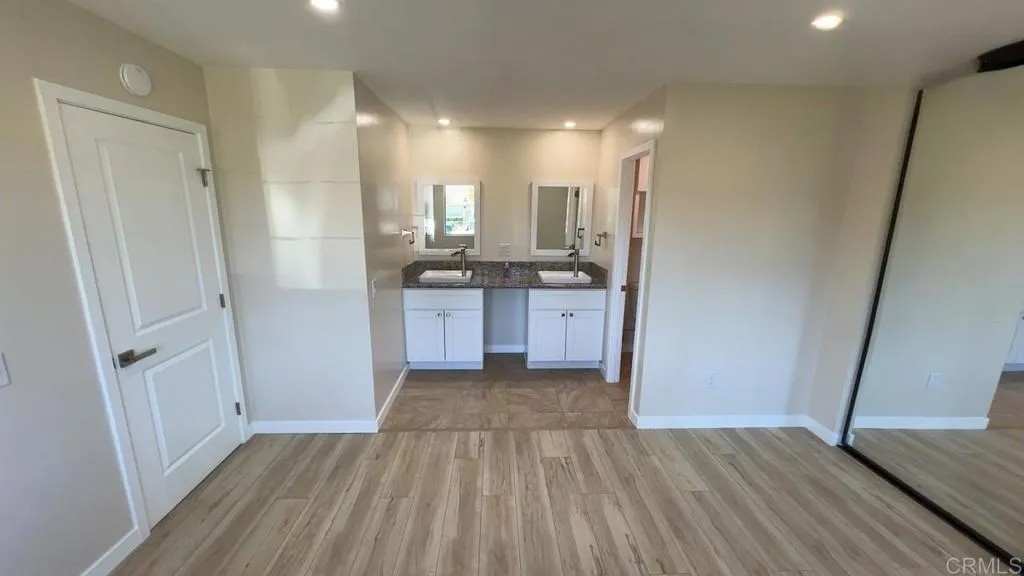 8732 Crossway Court 33