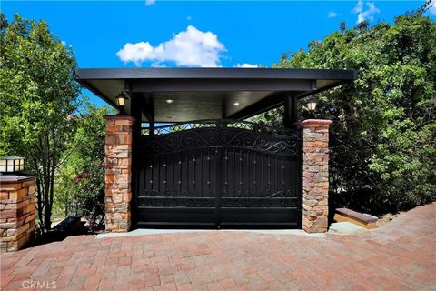 Tiny photo for 7231 Brandon Court, Riverside, CA 92506 (MLS # OC25215091)