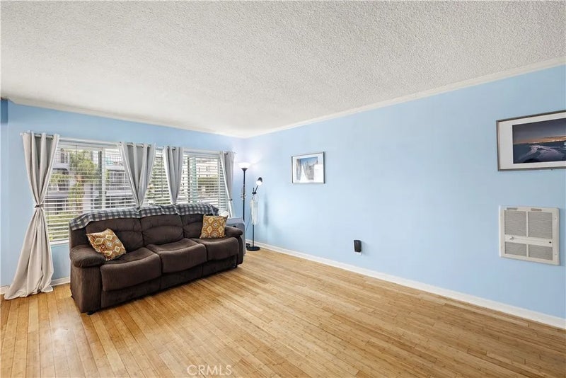 335 Cedar Ave #315
