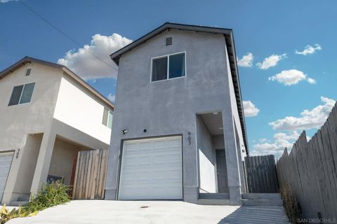 Photo of 903-5 Concepcion Ave, Spring Valley, CA 91977 (MLS # 250043395)