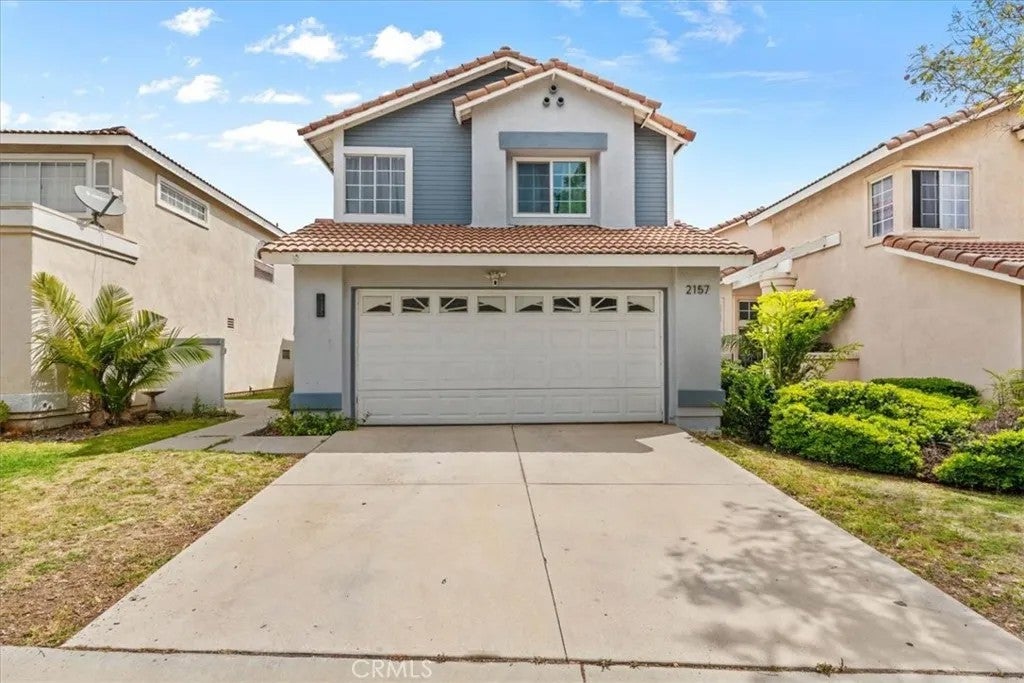 Photo of 2157 Cedar Glen Circle, Corona, CA 92879 (MLS # CV26105725)