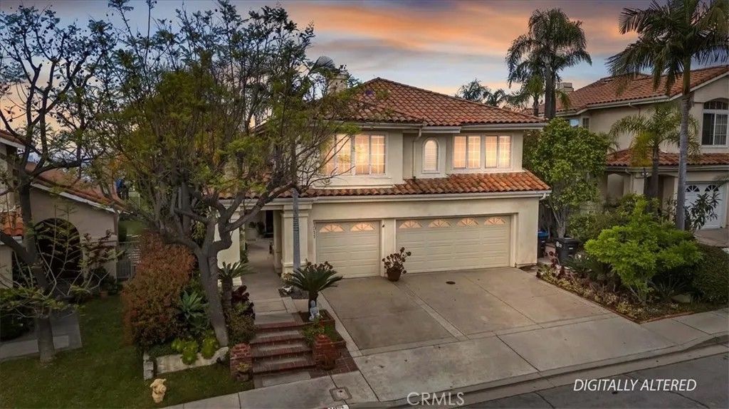 Photo of 1011 Calle Azul, Glendale, CA 91208 (MLS # AR26081206)