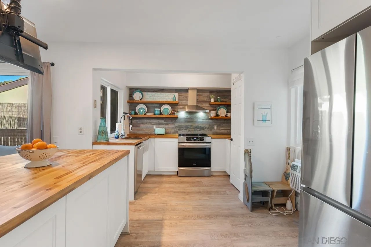 7952 Mission Center Ct D