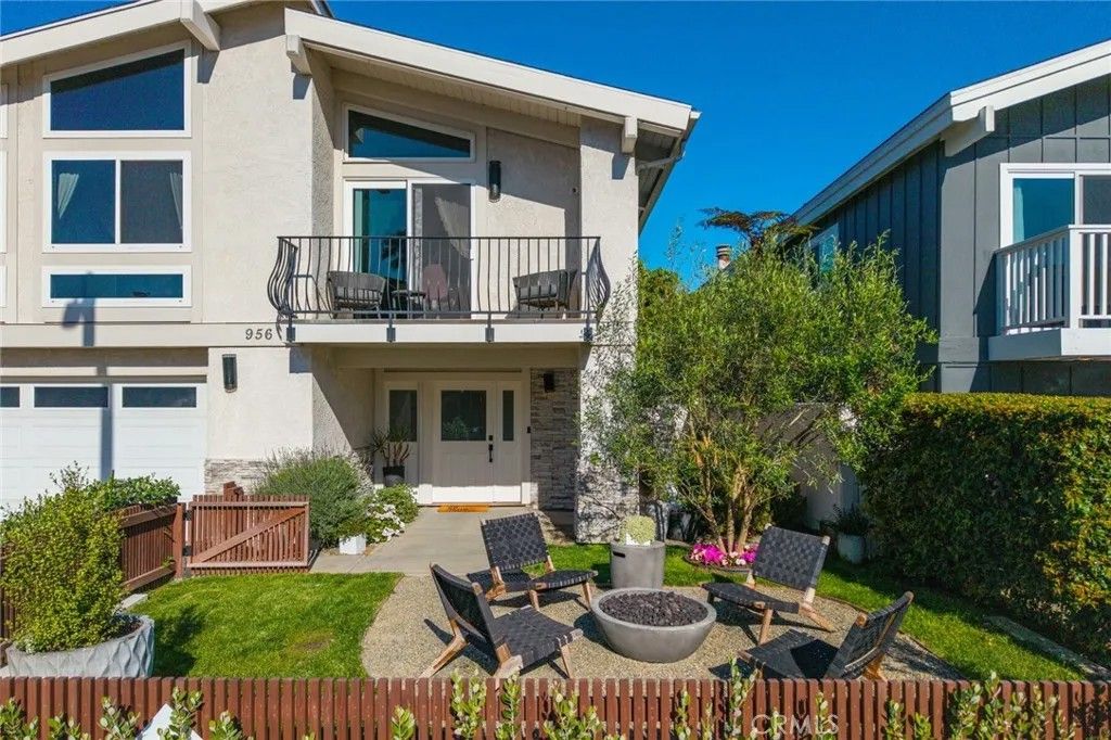 Photo of 956 Tia Juana St, Laguna Beach, CA 92651 (MLS # LG26078011)