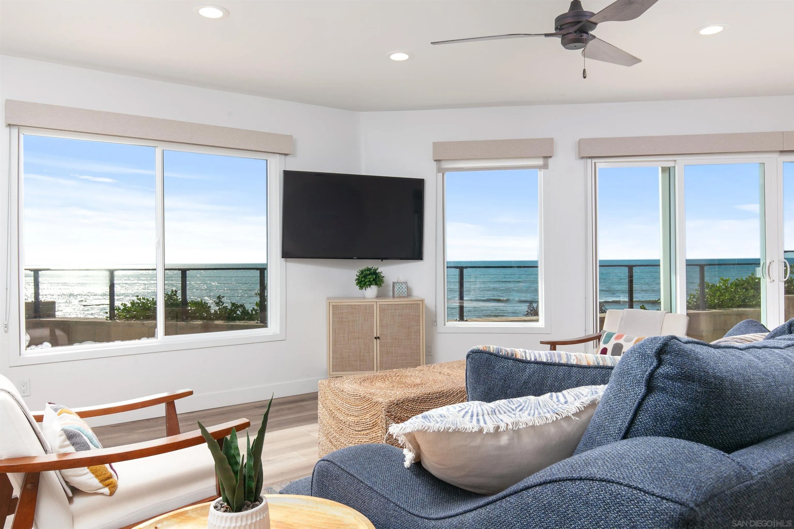 1476-80 Pescadero Drive