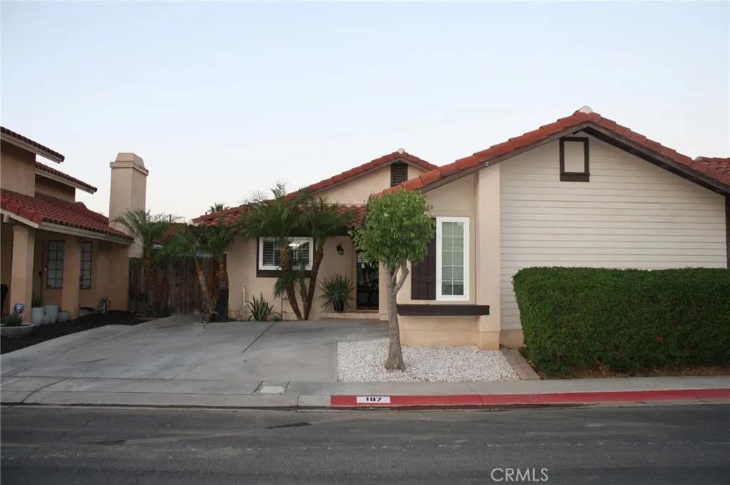 Photo of 187 Mistletoe Drive, Corona, CA 92879 (MLS # PW26128353)