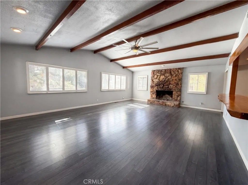 Photo of 317 Wren Drive, Big Bear Lake, CA 92315 (MLS # IV26092431)